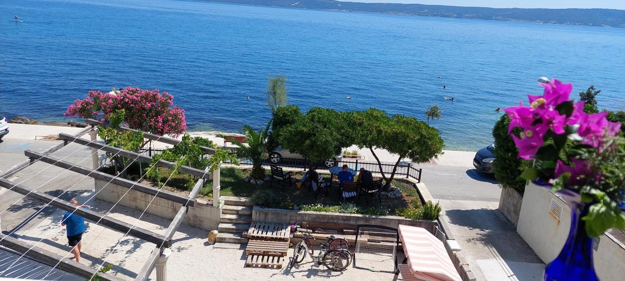 Apartman Figaro Pogled Od Milijun Dolara, 2 Tusa, 2 Wc Kaštela Εξωτερικό φωτογραφία