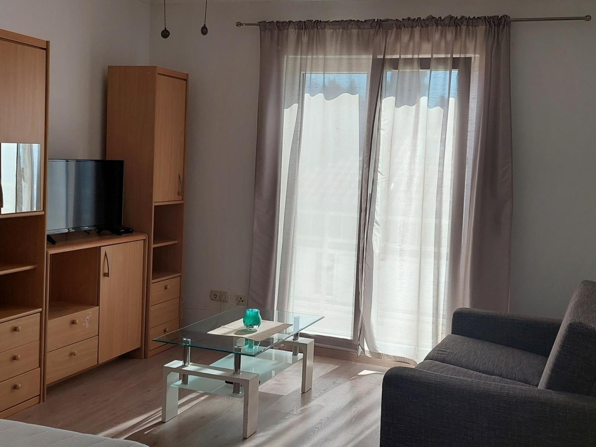 Apartman Figaro Pogled Od Milijun Dolara, 2 Tusa, 2 Wc Kaštela Εξωτερικό φωτογραφία
