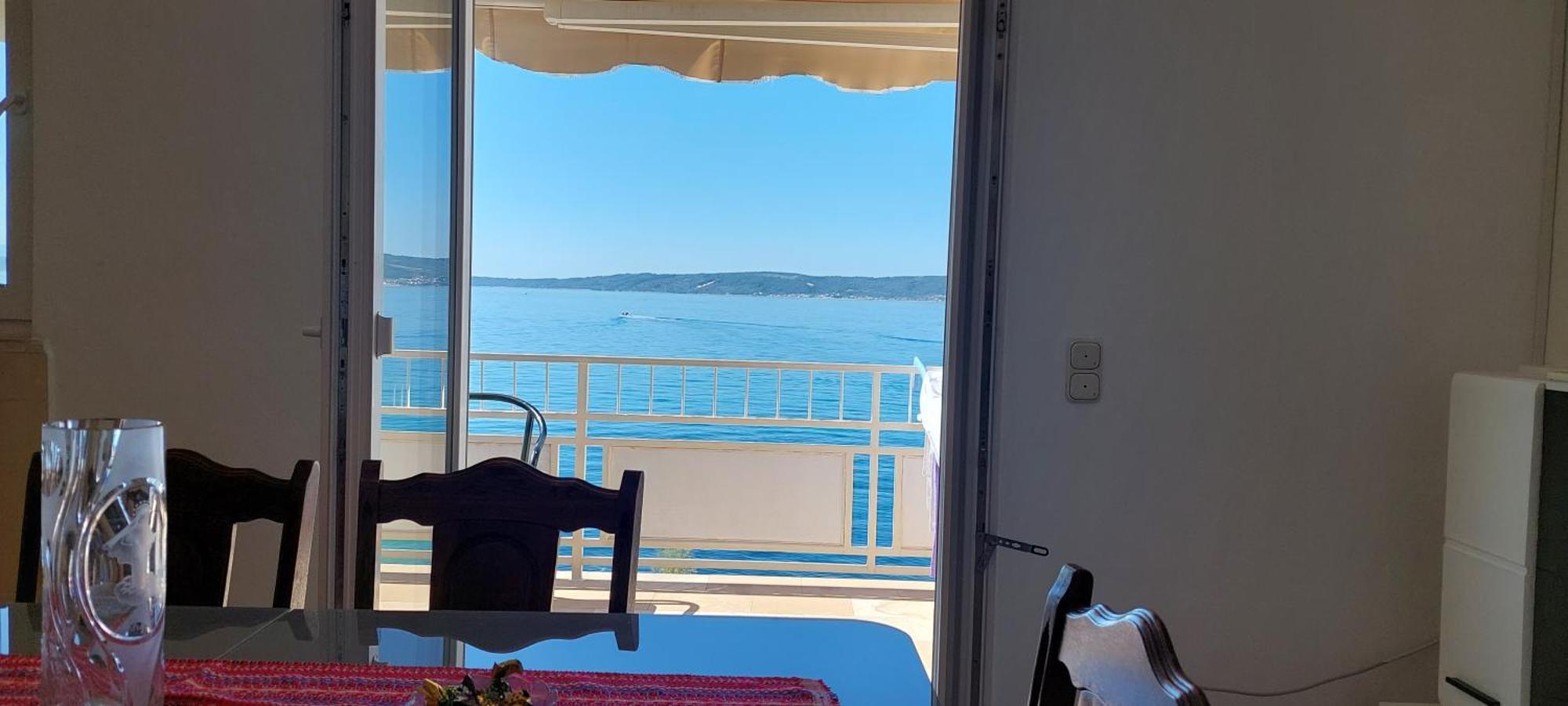 Apartman Figaro Pogled Od Milijun Dolara, 2 Tusa, 2 Wc Kaštela Εξωτερικό φωτογραφία